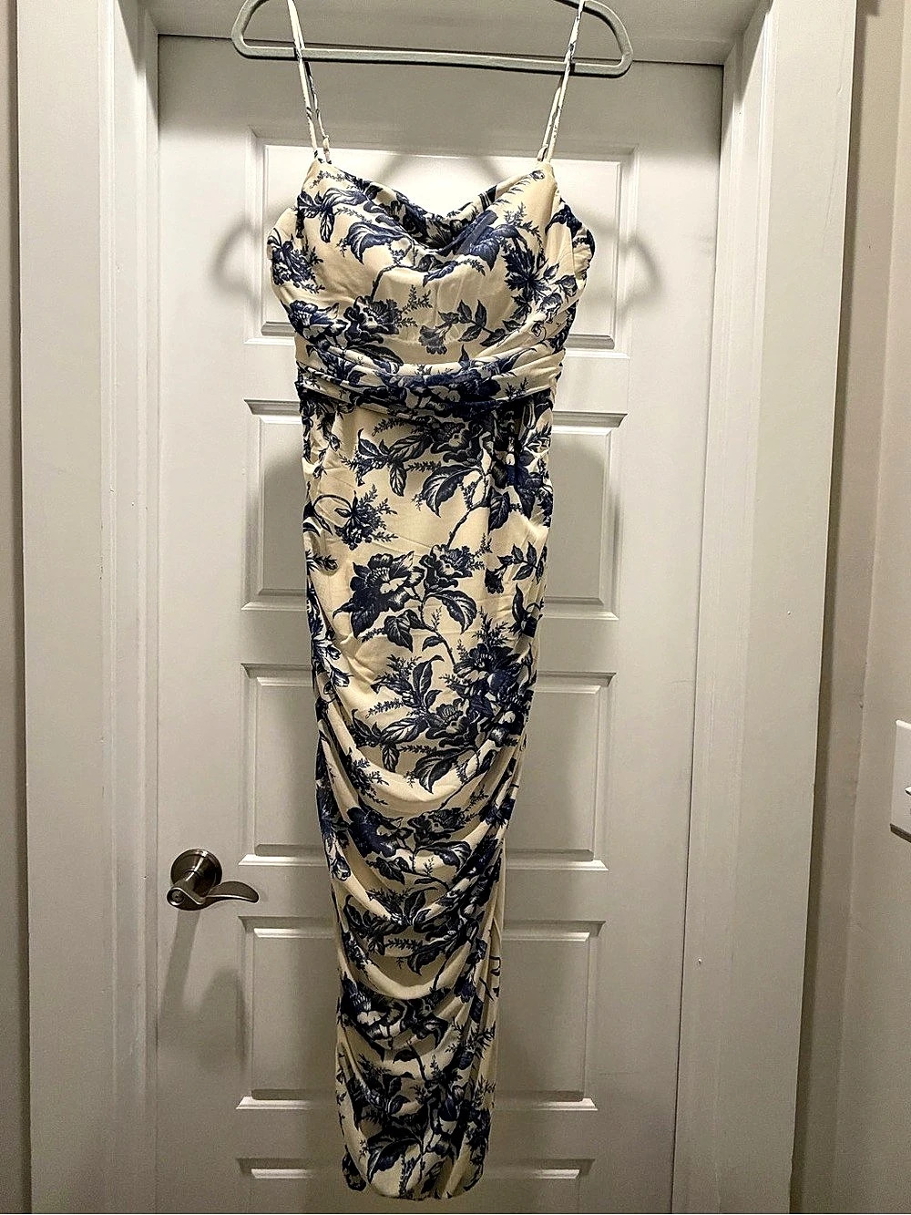 NWT Express Body Contour Mesh Floral Ruched Side Slit Midi Dress Floral Maxi Dre